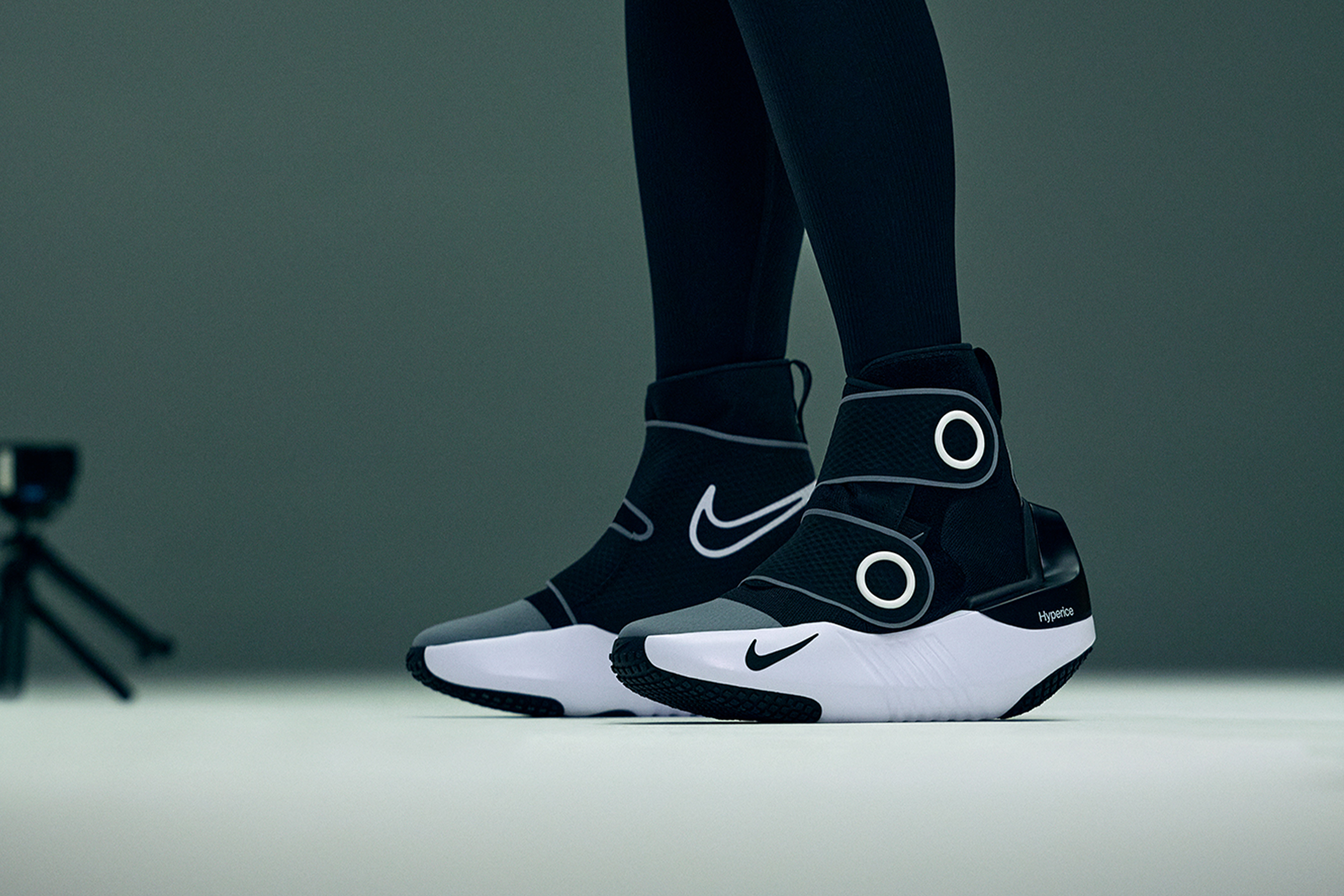 Nike × Hyperice 24